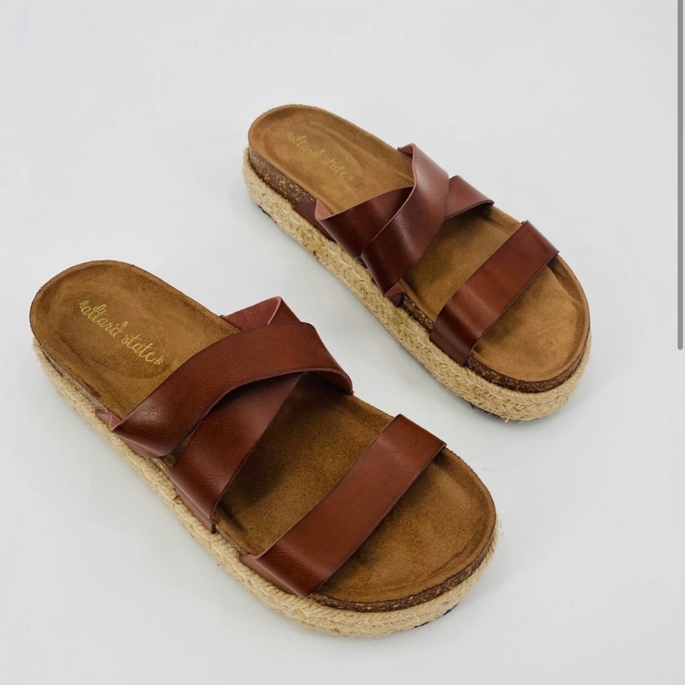 Altar’d State sandals size 9 - Picture 2 of 7